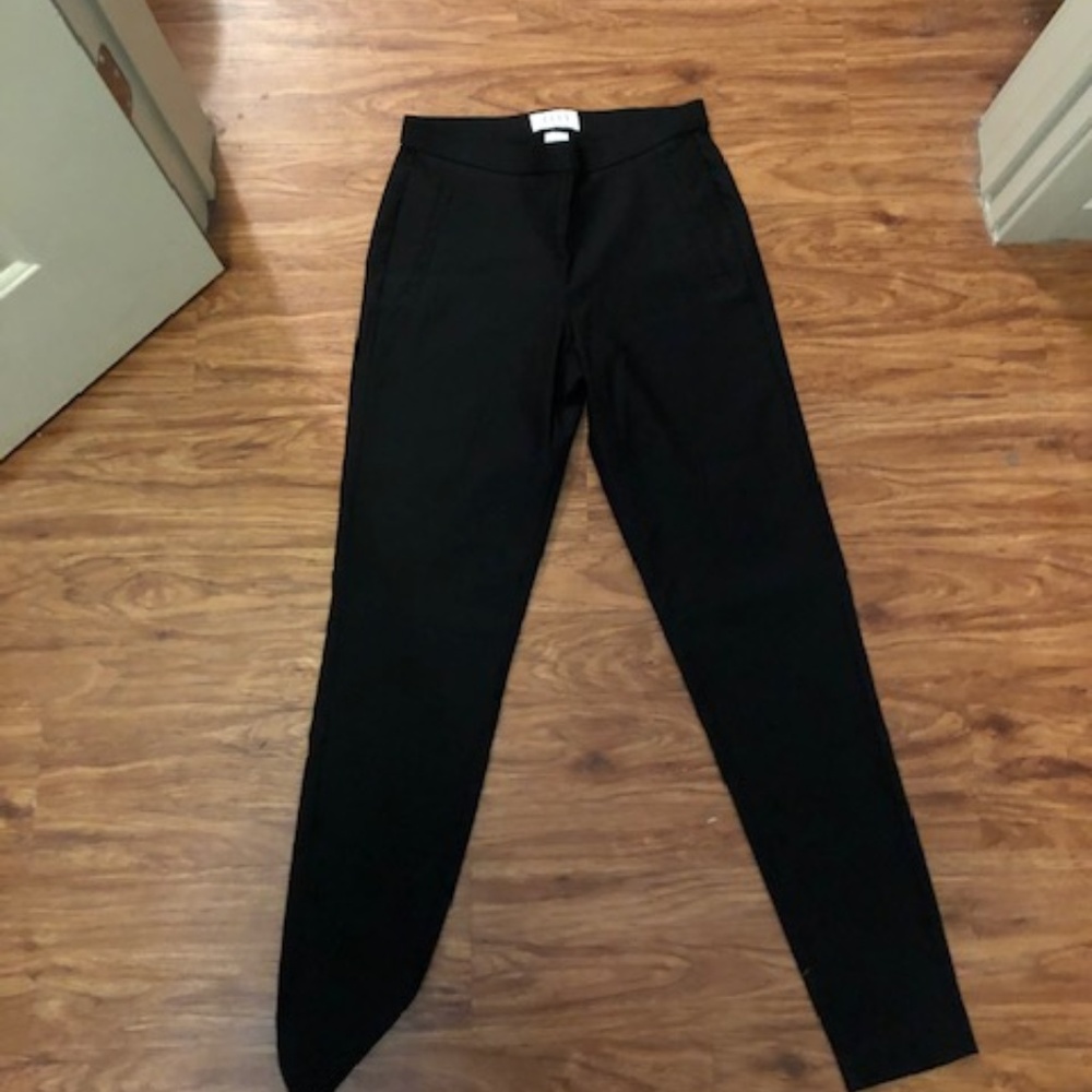 Elle trousers